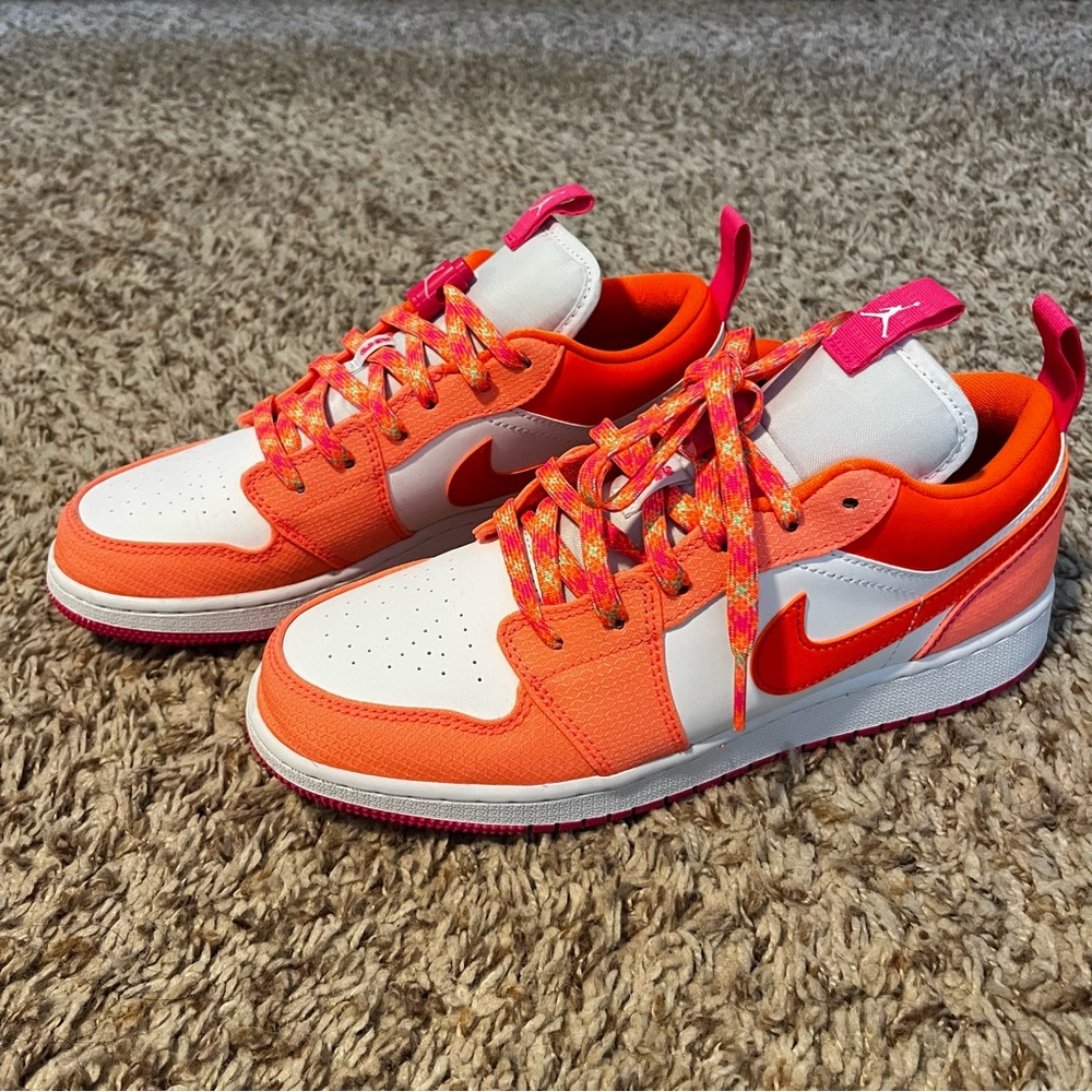 Air Jordan 1 Low Utility 'Crimson Pulse'